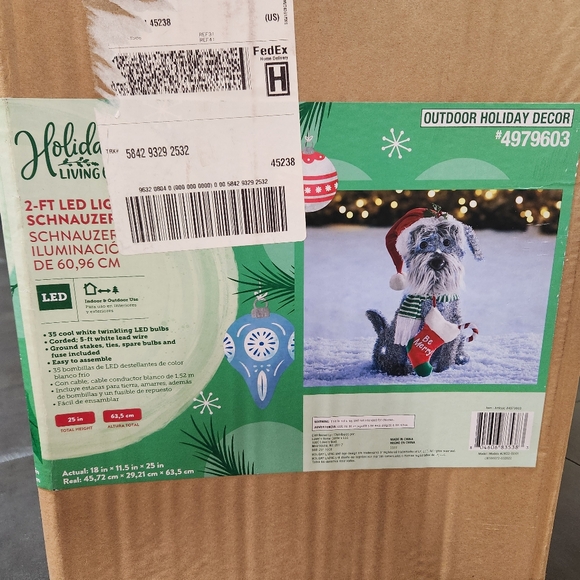 New Christmas Decoration - Picture 2 of 5